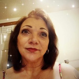 Meet your Posher, Michele